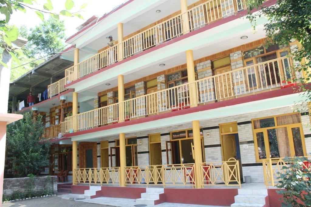 Suraj Cottage Manali Exteriör bild